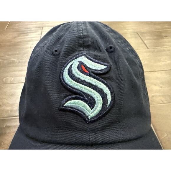 American Needle Mens Navy NHL Seattle Kraken Adjustable Strapback Hat Cap - Picture 3 of 9